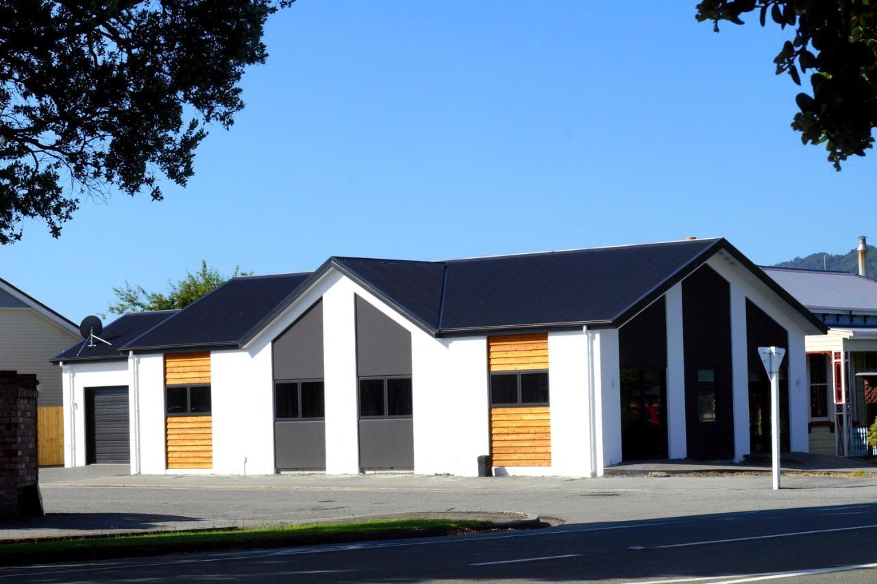 Am I In Heaven? Luxury 3 Ensuite Bedrooms Sleeps 8 Greymouth Exteriör bild