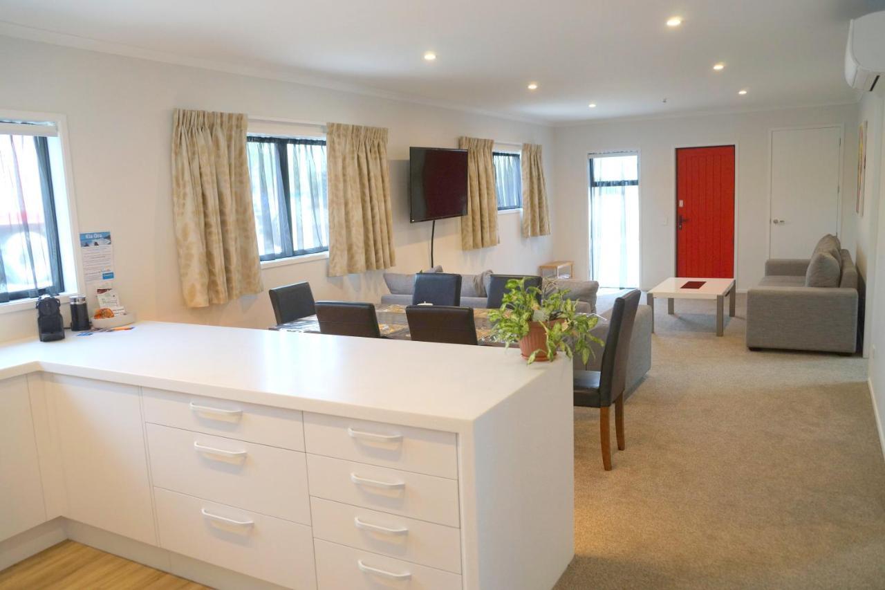 Am I In Heaven? Luxury 3 Ensuite Bedrooms Sleeps 8 Greymouth Exteriör bild